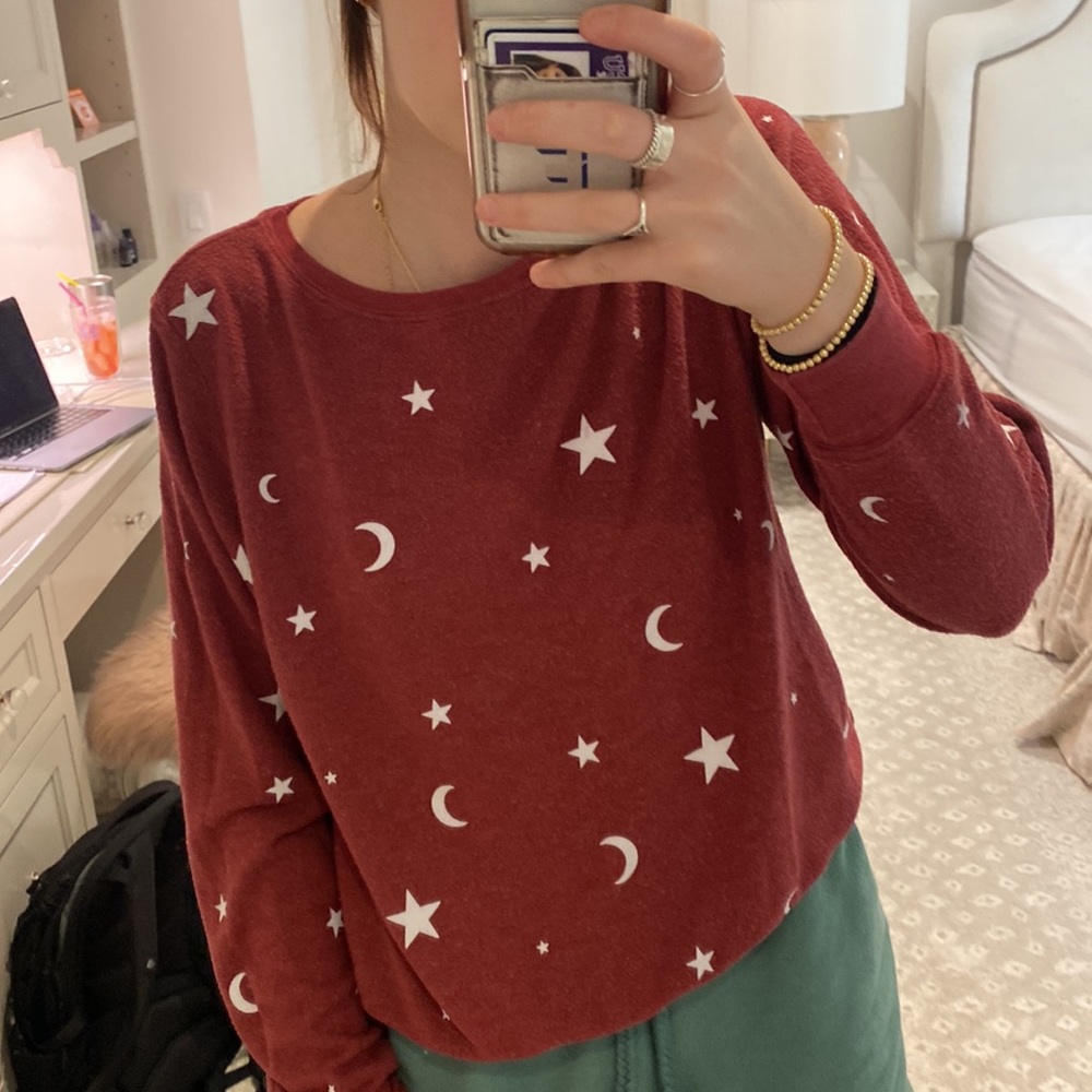 Wildfox Sweatshirt! - Picture 2 of 3